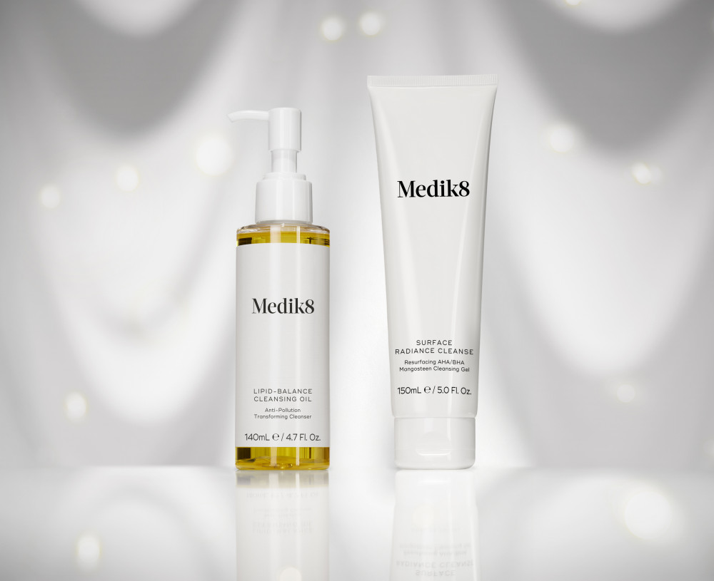 Medik8 - Лимитированный набор для двухэтапного очищения кожи (Фото-2), fabo.ua Medik8 - Лимитированный набор для двухэтапного очищения кожи (Фото-2)