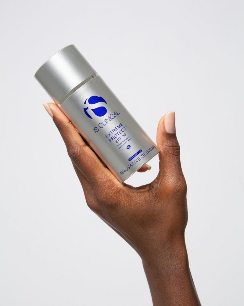 iS Clinical - Сонцезахисний крем для обличчя з SPF 30 (Фото-2), fabo.ua iS Clinical - Сонцезахисний крем для обличчя з SPF 30 (Фото-2)