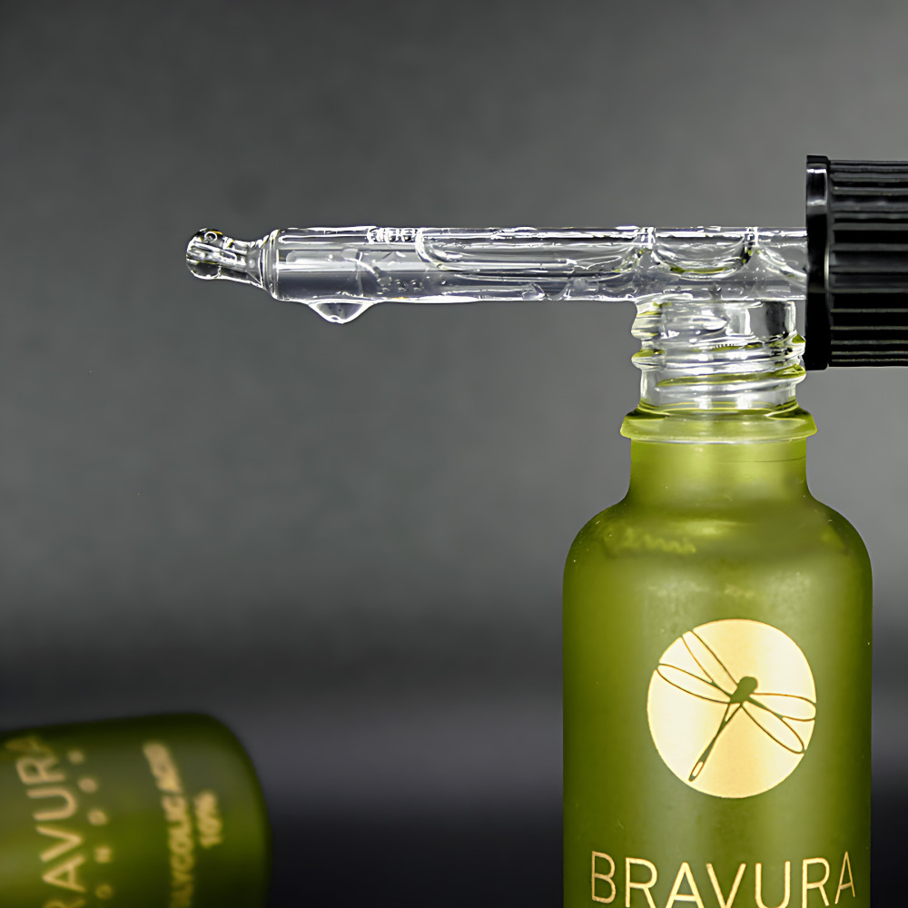 Bravura London - Ексфоліант з гліколевою кислотою 10% (Фото-2), fabo.ua Bravura London - Ексфоліант з гліколевою кислотою 10% (Фото-2)