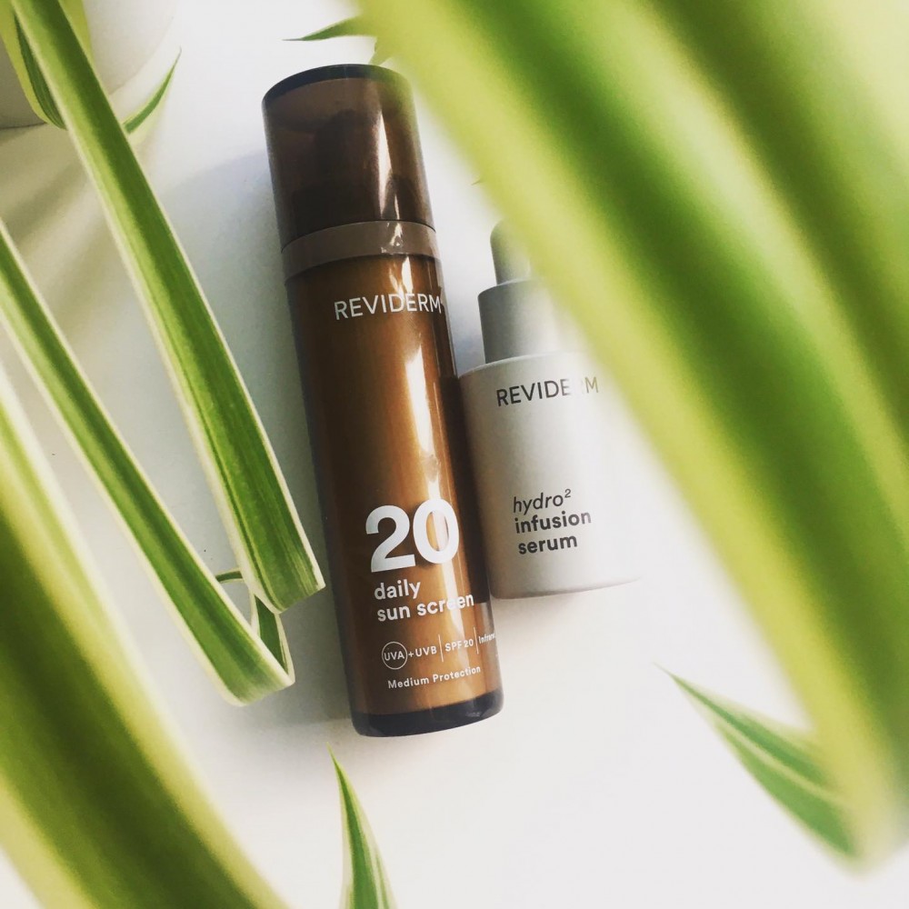 REVIDERM - Ультралегкий сонцезахисний бі-гель з SPF 20 (Фото-4)